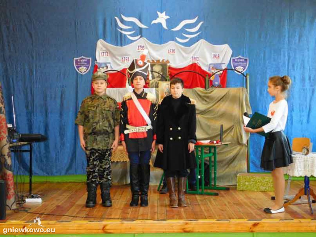 Z teatrem za pan brat w Gąskach