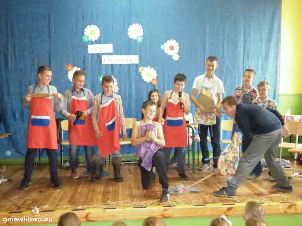 Z teatrem za pan brat w Gąskach