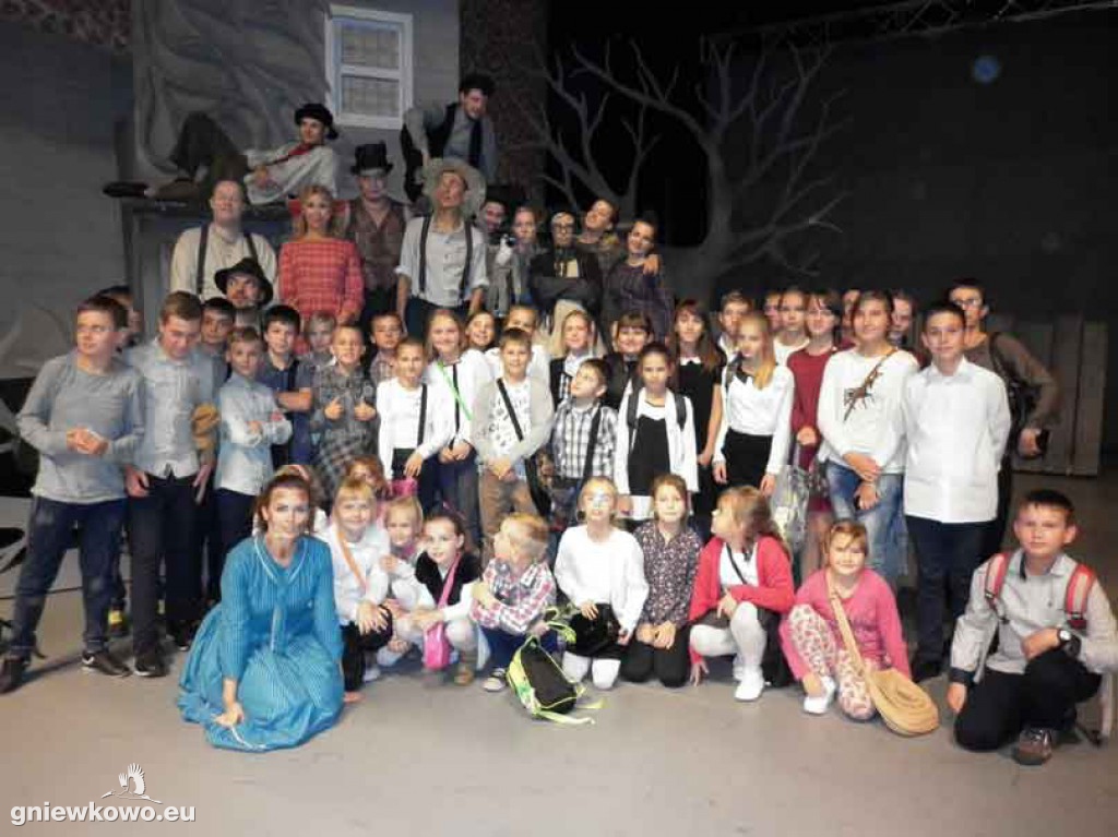 Z teatrem za pan brat w Gąskach