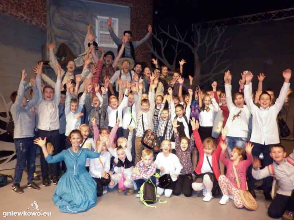 Z teatrem za pan brat w Gąskach