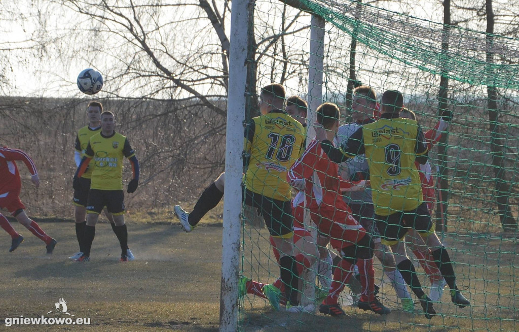 Piast - Unia Gniewkowo 17.3.18