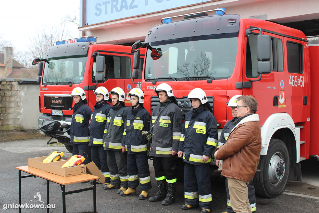 Przekazanie defibrylatora OSP Gniewkowo