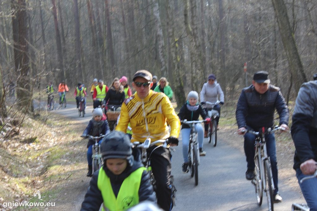 Suchatówka rowerowo powitała wiosnę