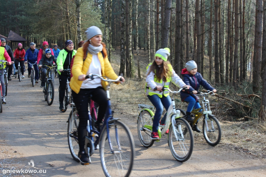 Suchatówka rowerowo powitała wiosnę