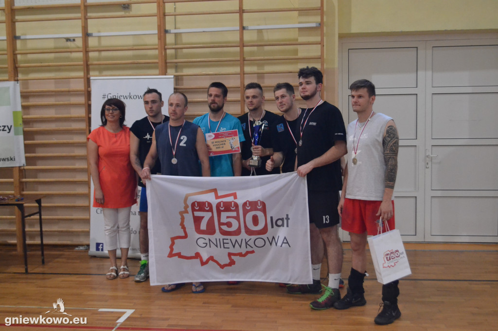 Turniej siatkówki na 750 lat miasta
