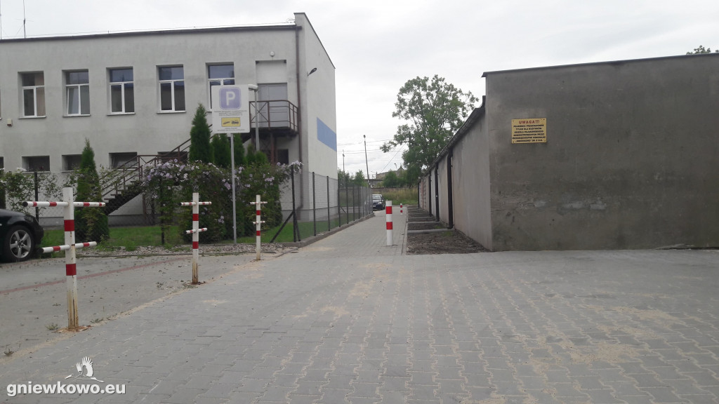 Nowy chodnik między Piasta a Pająkowskiego