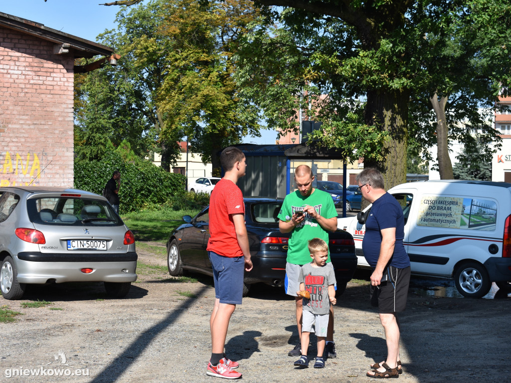 Piernik przejechał przez Gniewkowo