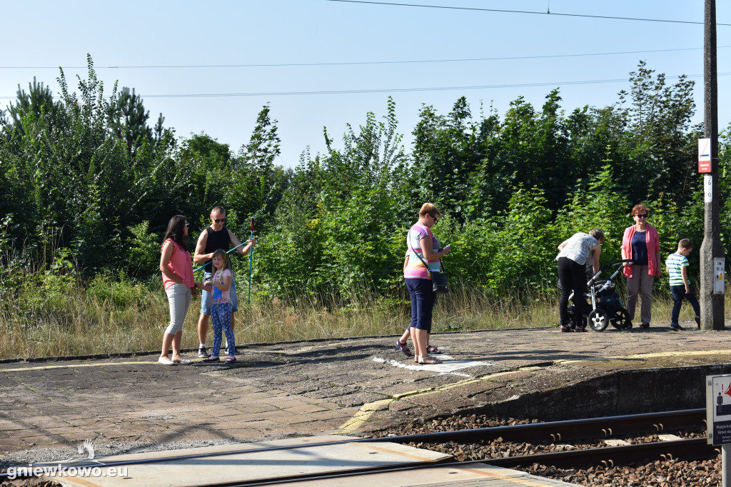 Piernik przejechał przez Gniewkowo