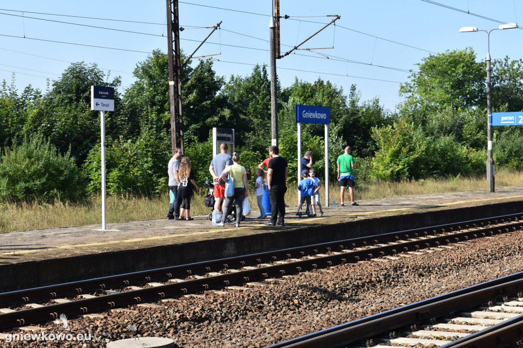 Piernik przejechał przez Gniewkowo