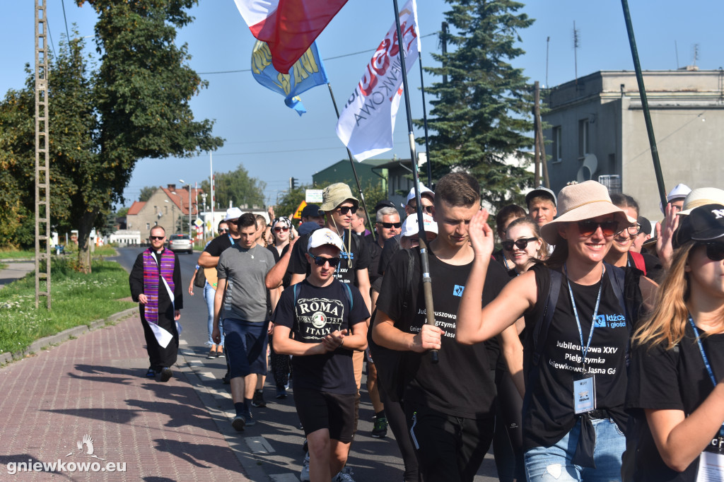 Ruszyła pielgrzymka na Jasną Górę