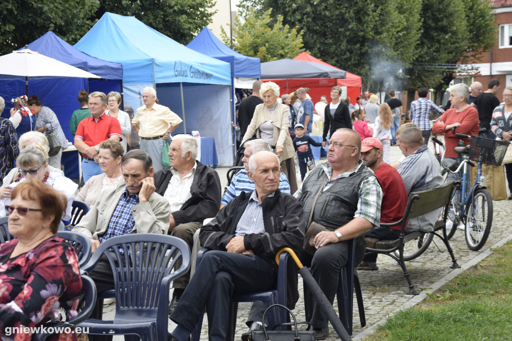 Jarmark i Przegląd Zespołów Folklorystycznych