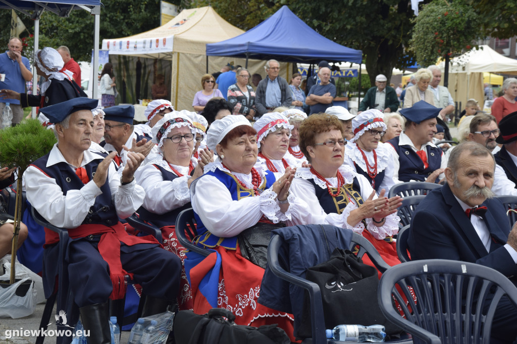 Jarmark i Przegląd Zespołów Folklorystycznych