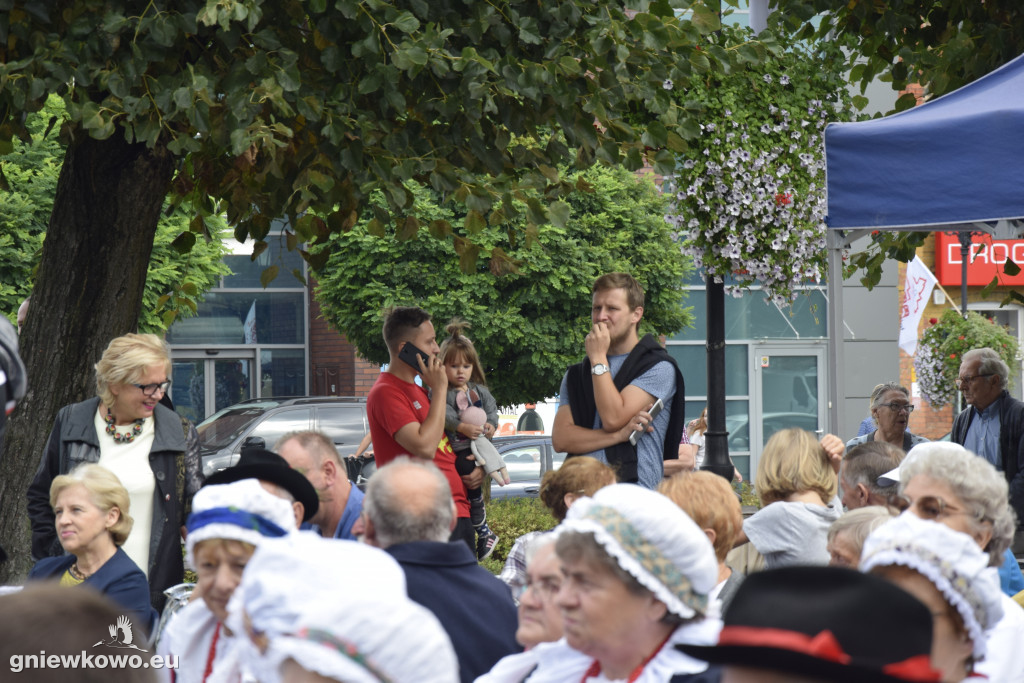 Jarmark i Przegląd Zespołów Folklorystycznych