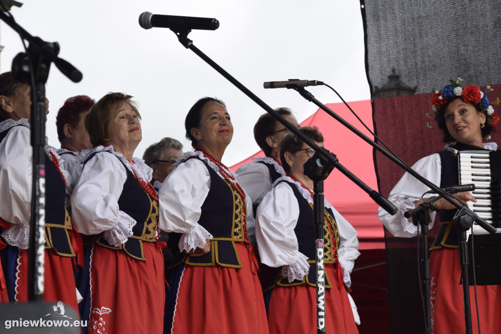 Jarmark i Przegląd Zespołów Folklorystycznych