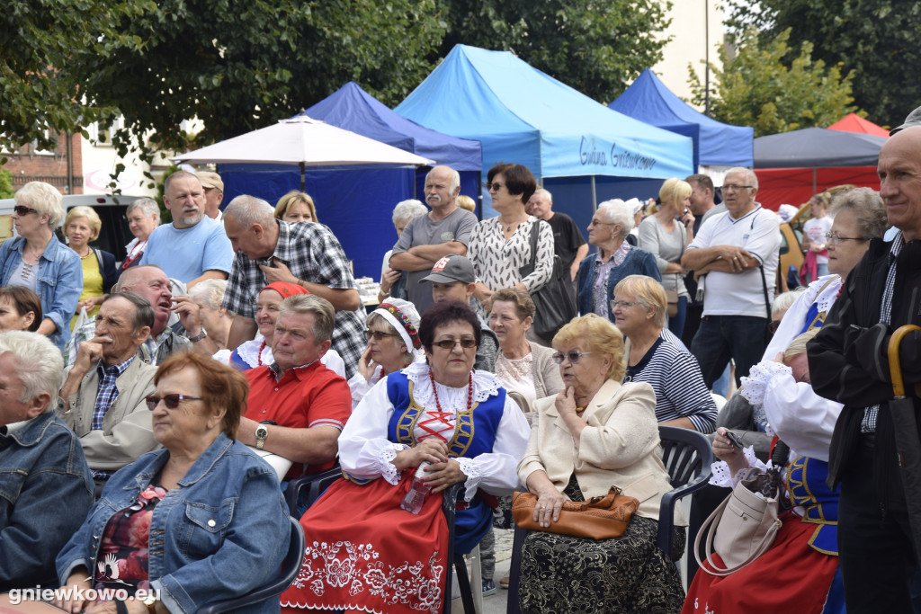 Jarmark i Przegląd Zespołów Folklorystycznych