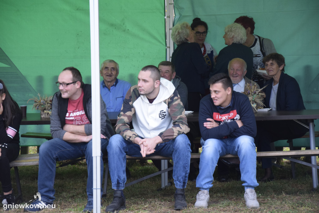 Biesiada dożynkowa w Skalmierowicach