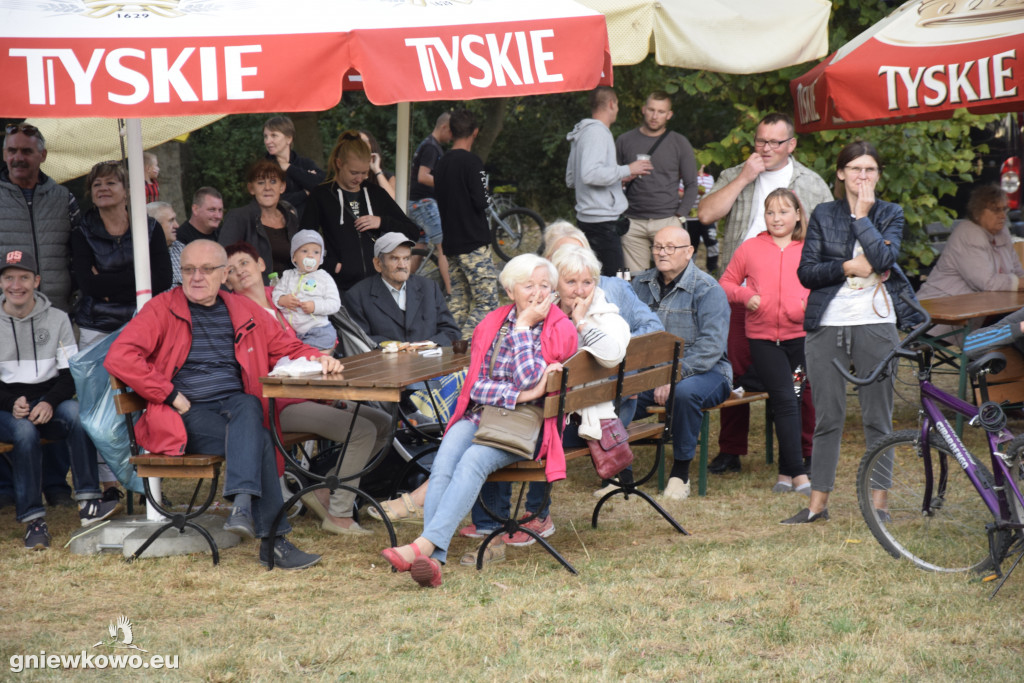 Biesiada dożynkowa w Skalmierowicach
