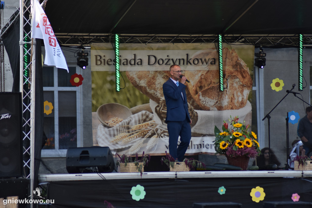 Biesiada dożynkowa w Skalmierowicach