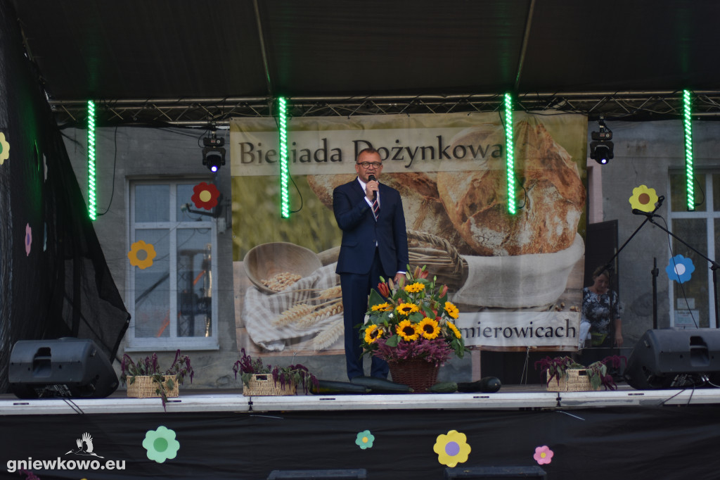 Biesiada dożynkowa w Skalmierowicach