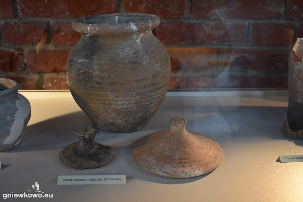 Wystawa zabytków archeologicznych