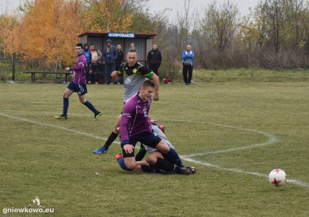 Mikrus - Piast Kołodziejewo 4.11.18