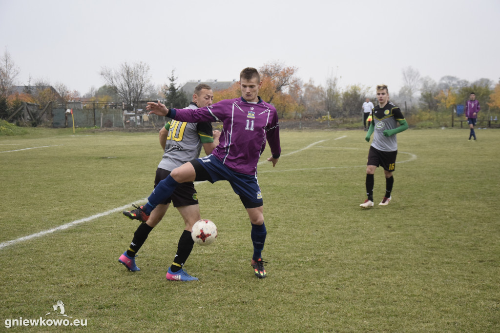 Mikrus - Piast Kołodziejewo 4.11.18