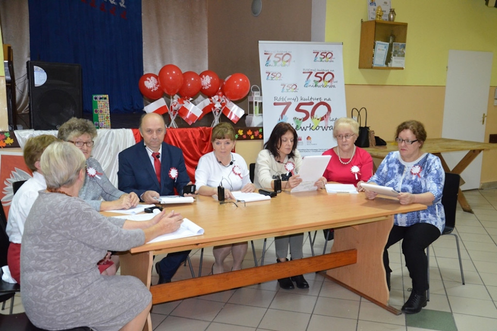 Teatr przy Stoliku w Kijewie i Murzynku