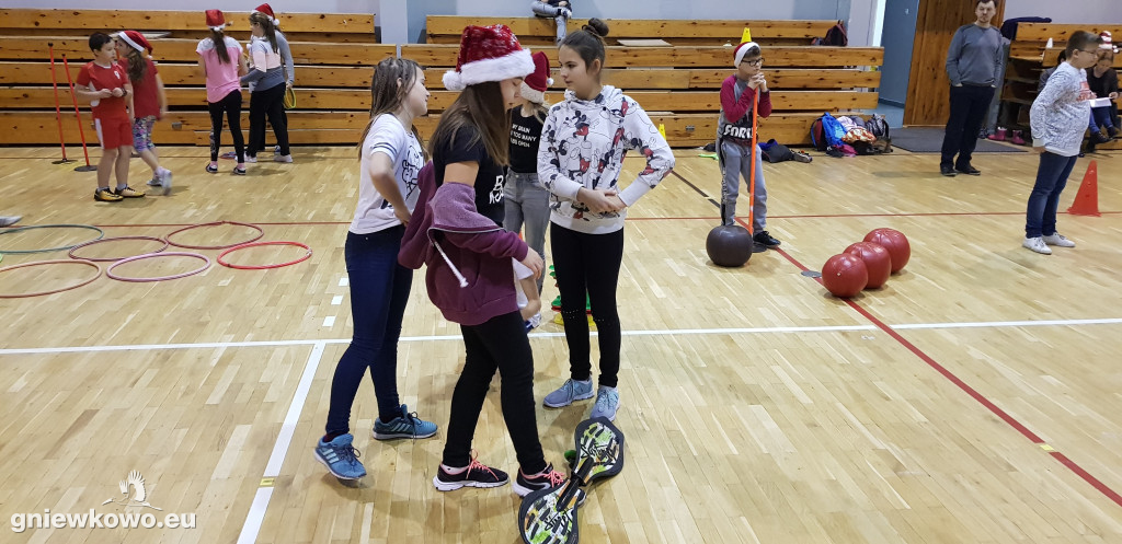 Spartakiada Mikołajkowa w SP 1