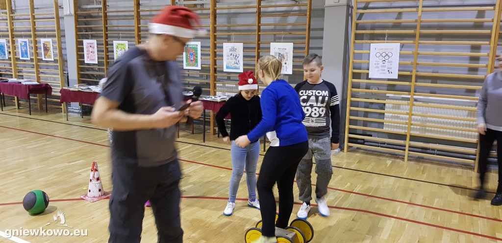 Spartakiada Mikołajkowa w SP 1