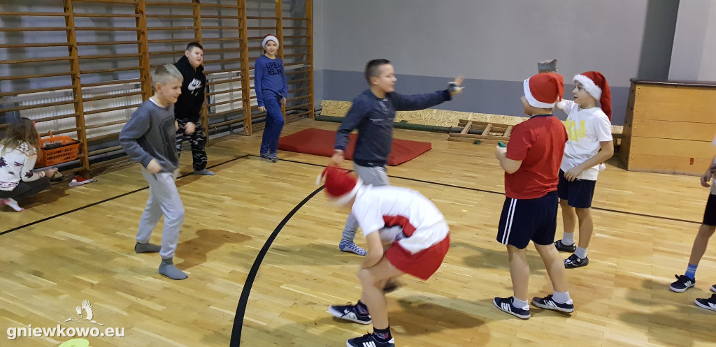 Spartakiada Mikołajkowa w SP 1