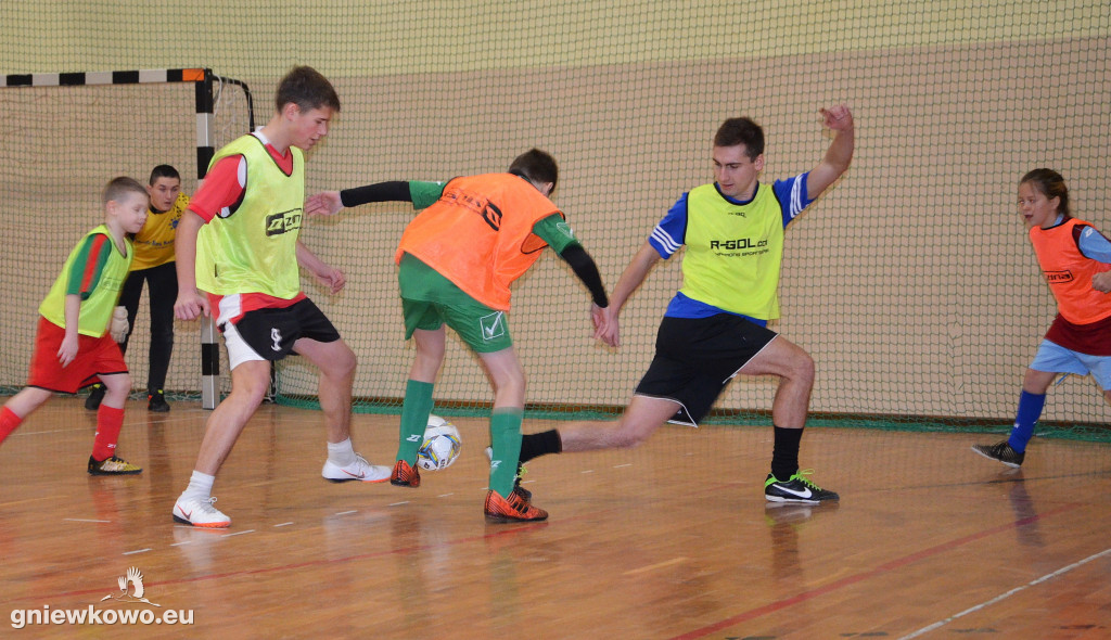 Turniej piłkarski Unia Cup cz. 1