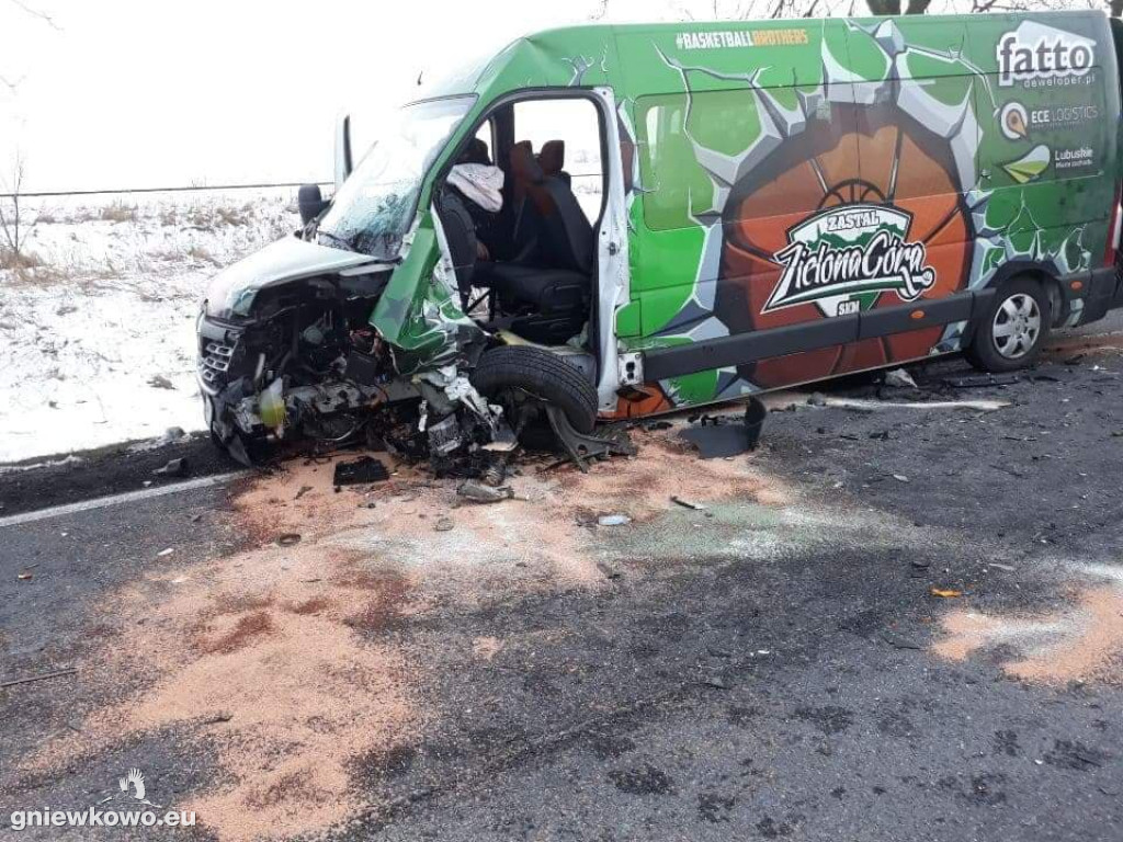 Wypadek koszykarzy w Buczkowie
