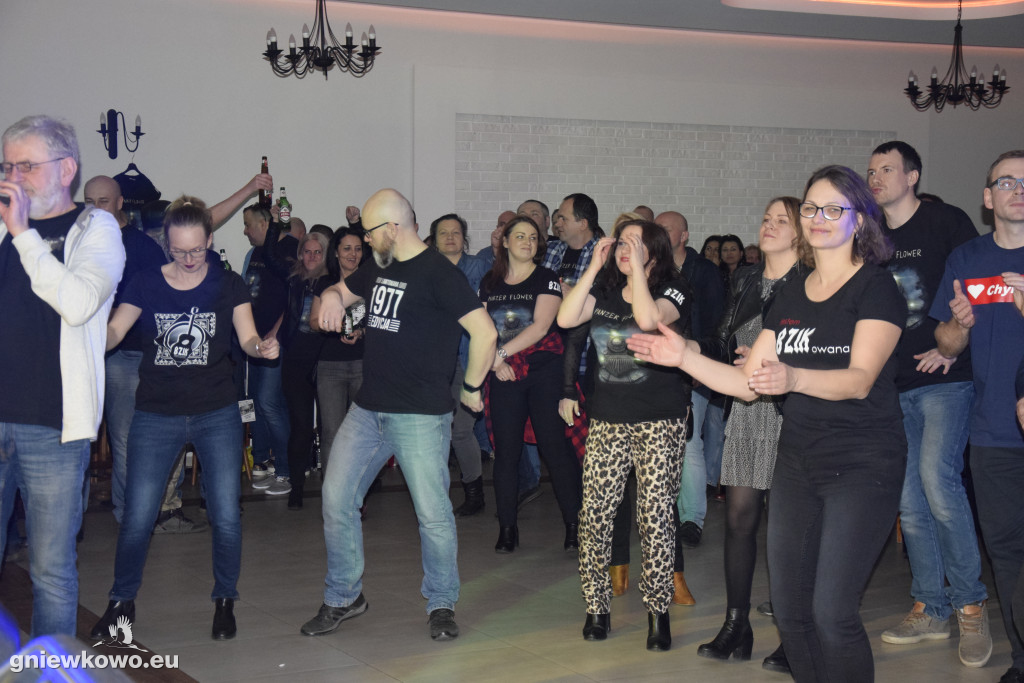 Koncert Panzerflower i BZIKoteka