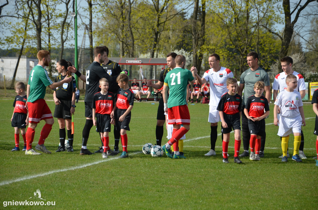 Unia - Kujawianka Izbica 20.4.19 cz. 2