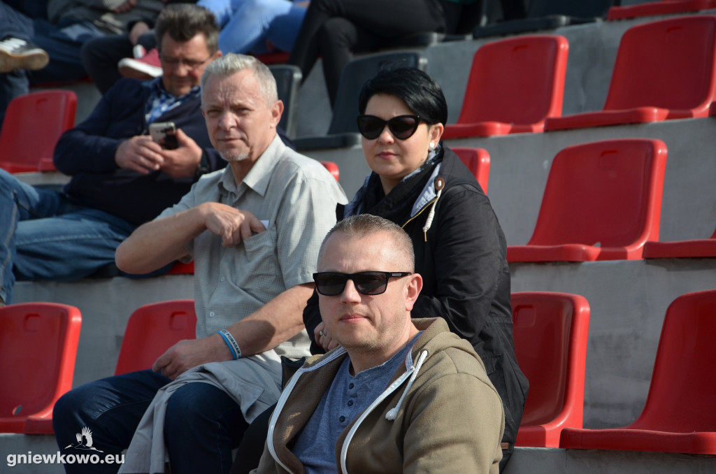 Unia - Kujawianka Izbica 20.4.19 cz. 2