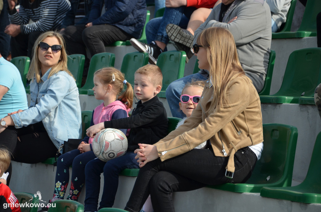 Unia - Kujawianka Izbica 20.4.19 cz. 2