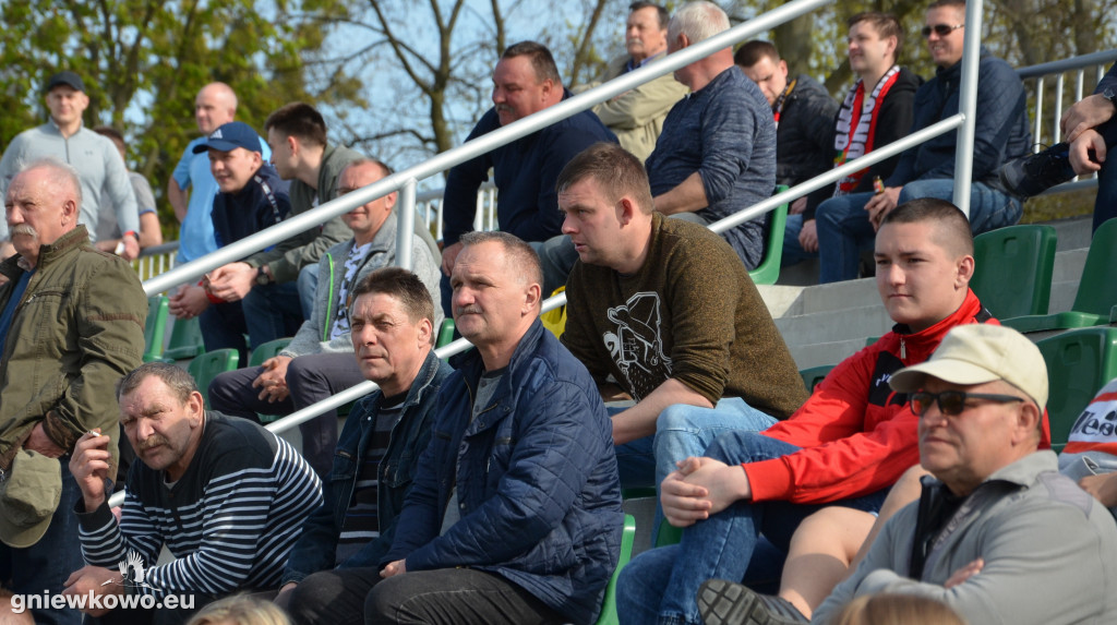 Unia - Kujawianka Izbica 20.4.19 cz. 2