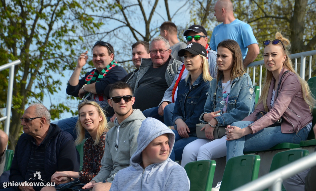 Unia - Kujawianka Izbica 20.4.19 cz. 2