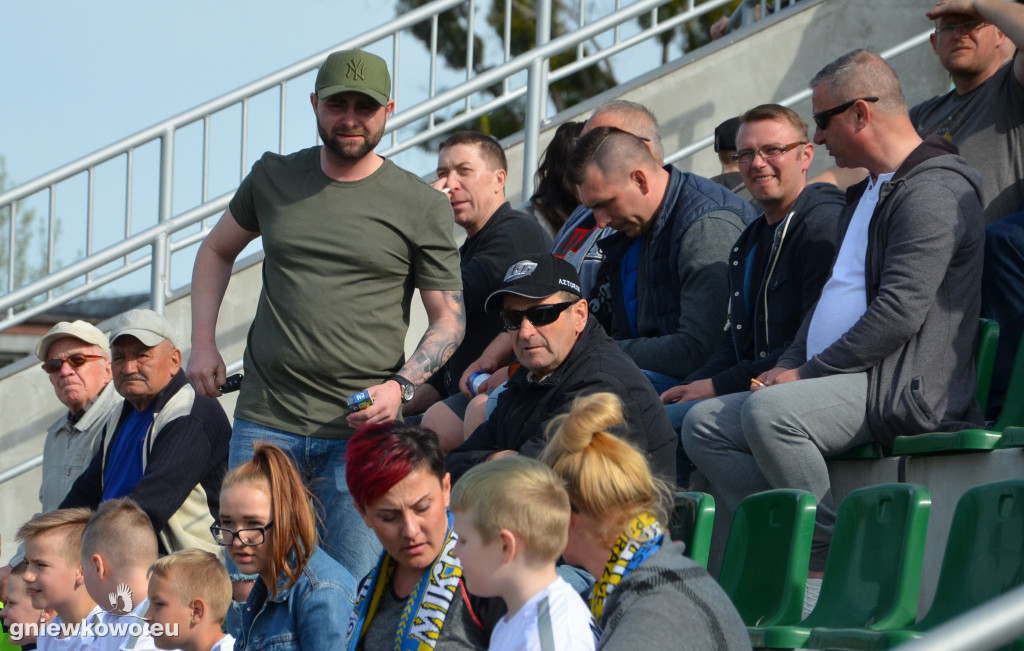 Unia - Kujawianka Izbica 20.4.19 cz. 2