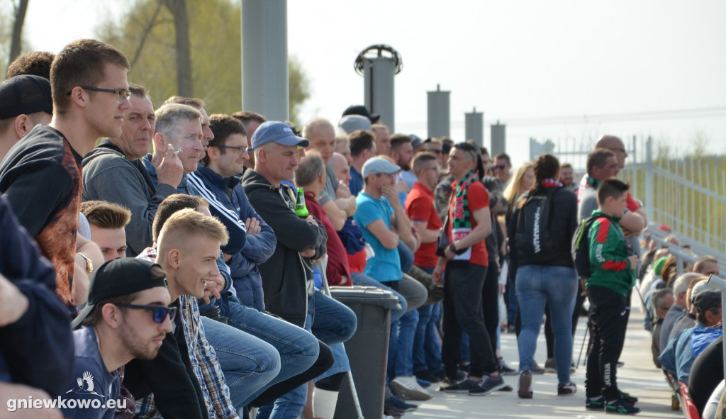Unia - Kujawianka Izbica 20.4.19 cz. 2