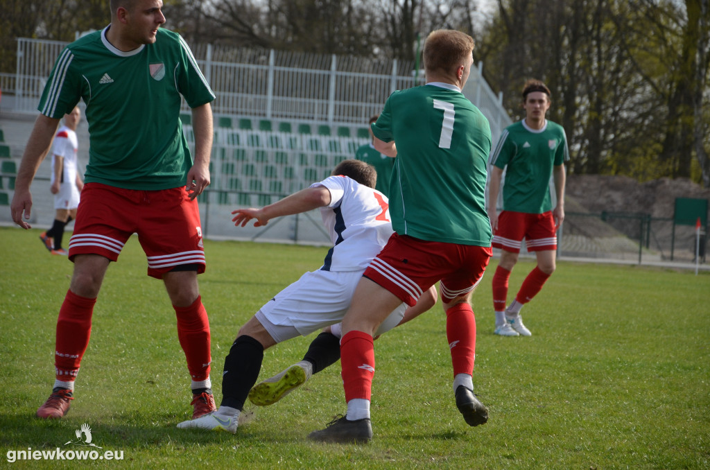 Unia - Kujawianka Izbica 20.4.19 cz. 2