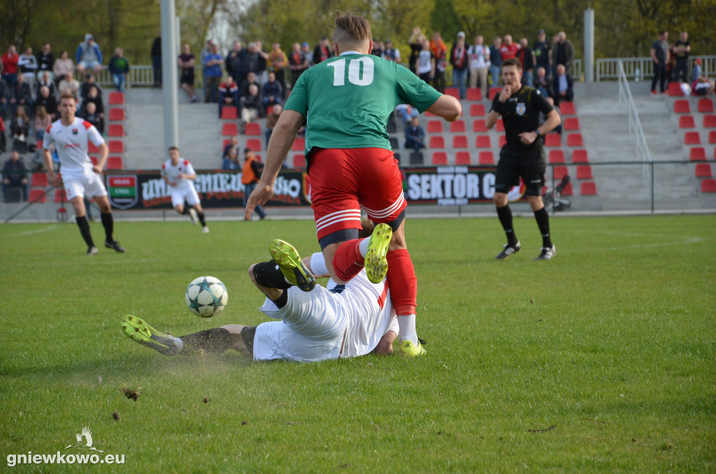 Unia - Kujawianka Izbica 20.4.19 cz. 2