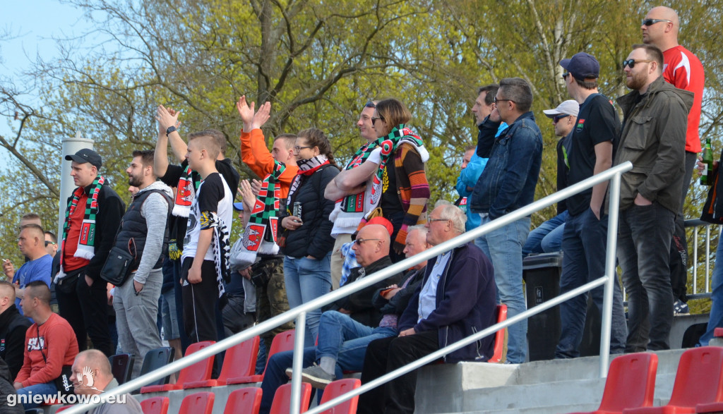 Unia - Kujawianka Izbica 20.4.19 cz. 2