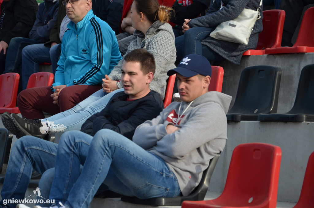 Unia - Kujawianka Izbica 20.4.19 cz. 2