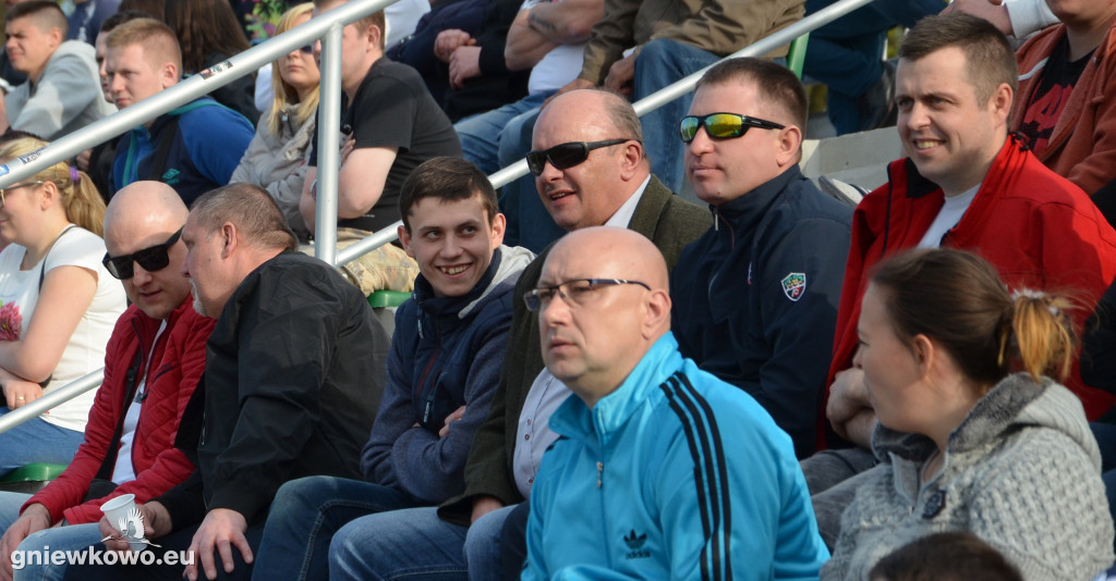 Unia - Kujawianka Izbica 20.4.19 cz. 2