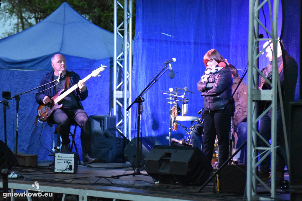 Koncert zespołu Wolna Grupa Bukowina