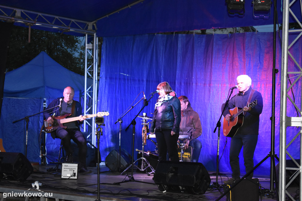 Koncert zespołu Wolna Grupa Bukowina