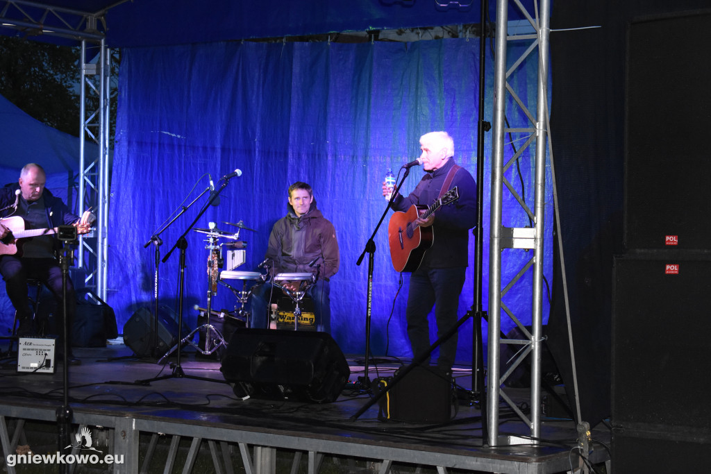 Koncert zespołu Wolna Grupa Bukowina