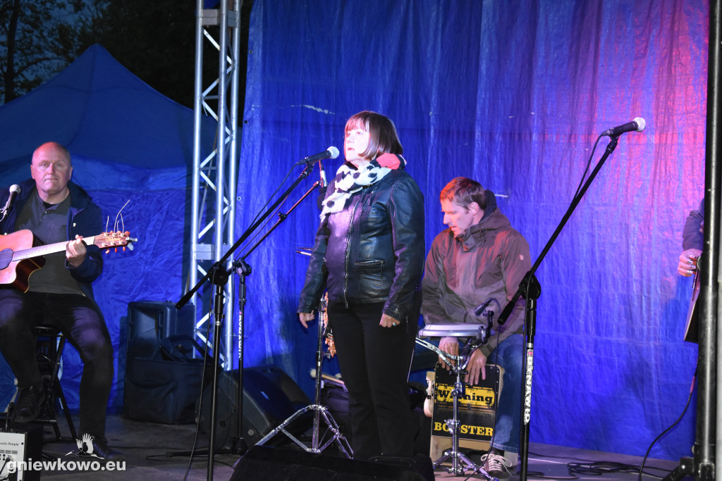 Koncert zespołu Wolna Grupa Bukowina