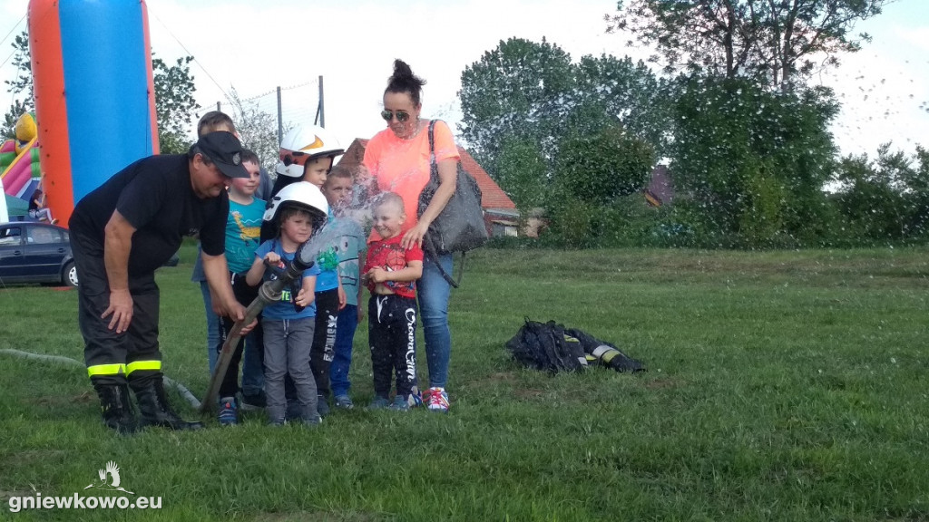Festyn z policją w Mleczkowie